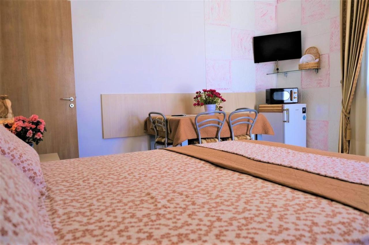فندق Da Casa Tiziana بورتو سيساريو المظهر الخارجي الصورة